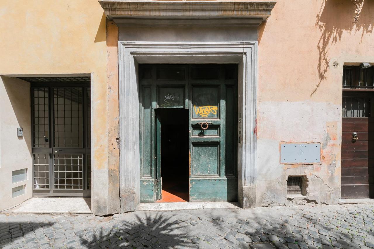 Апартаменти R.C. Cappellari Charming Campo De Fiori Рим Екстер'єр фото